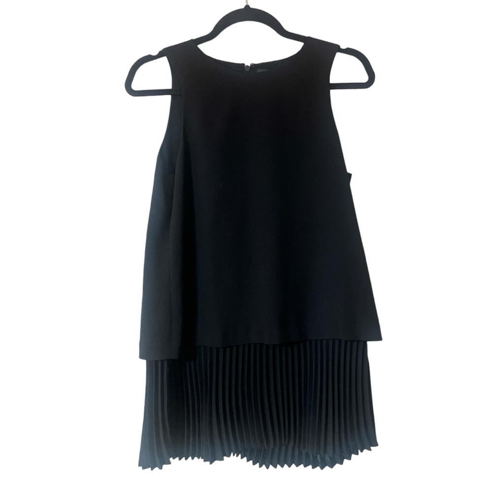 Theory layered pleated Tank Size Small